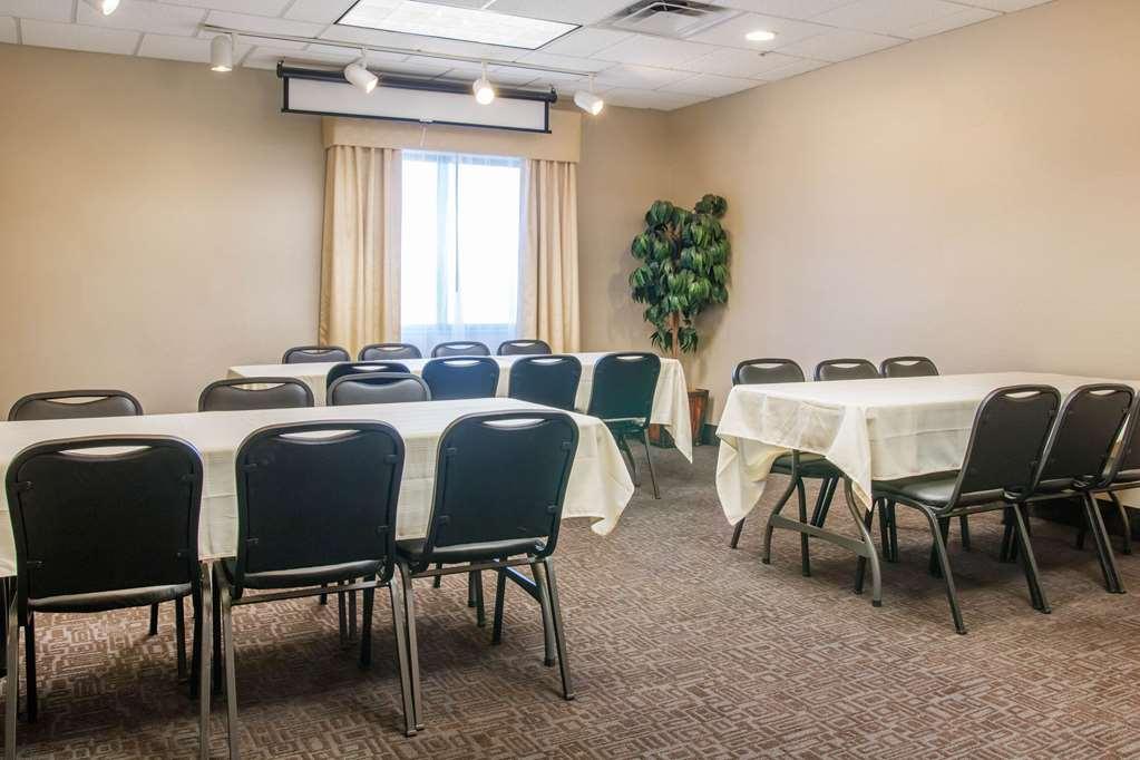 Comfort Suites Auburn Hills-Detroit Instalações foto