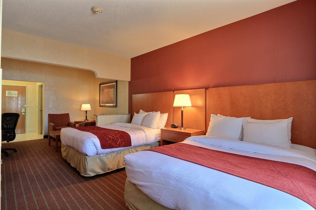 Comfort Suites Auburn Hills-Detroit Exterior foto