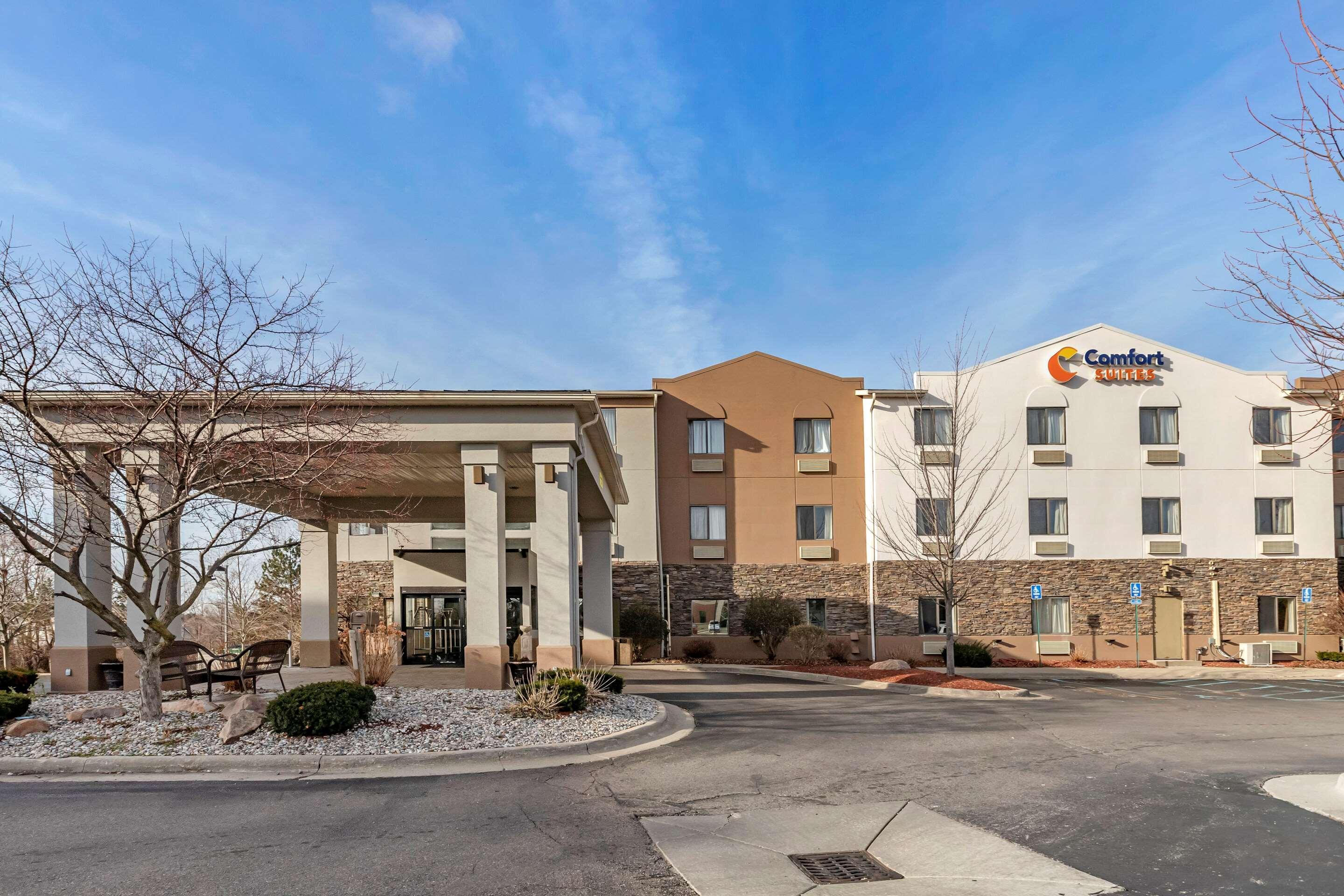 Comfort Suites Auburn Hills-Detroit Exterior foto