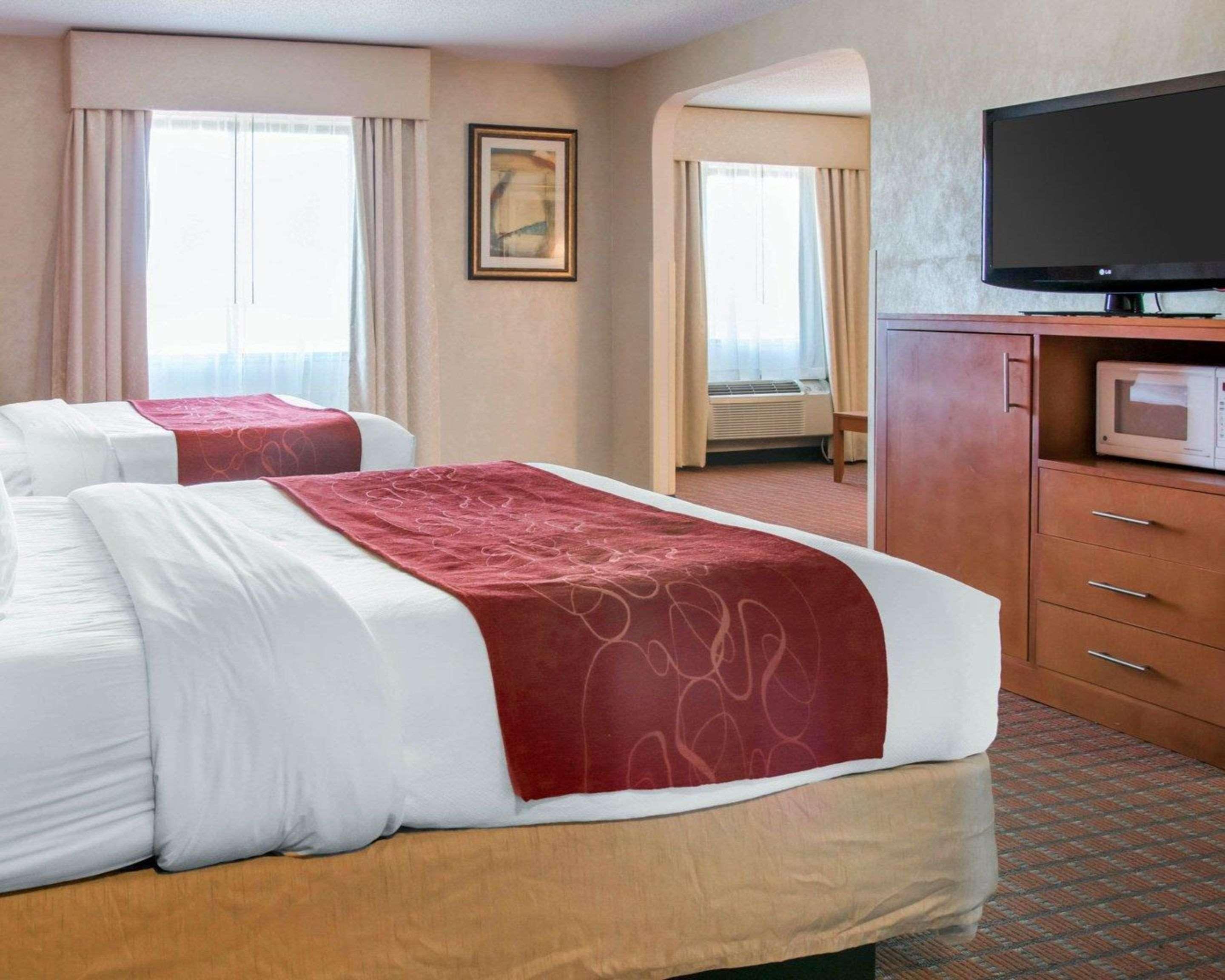 Comfort Suites Auburn Hills-Detroit Exterior foto